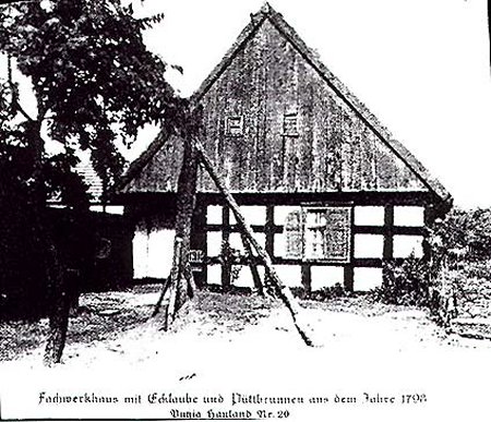 Fachwerkhaus mit Ecklaube